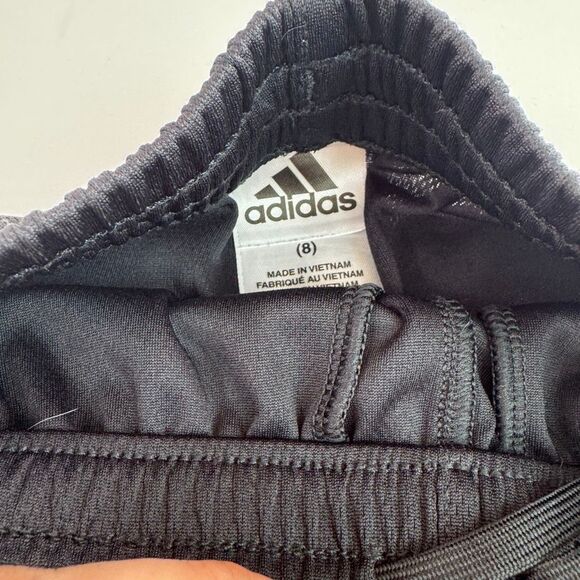 Lot 5 Basketball Shorts 2 Tshirts Youth Boys Small Adidas Nike Converse Champion - Picture 14 of 15